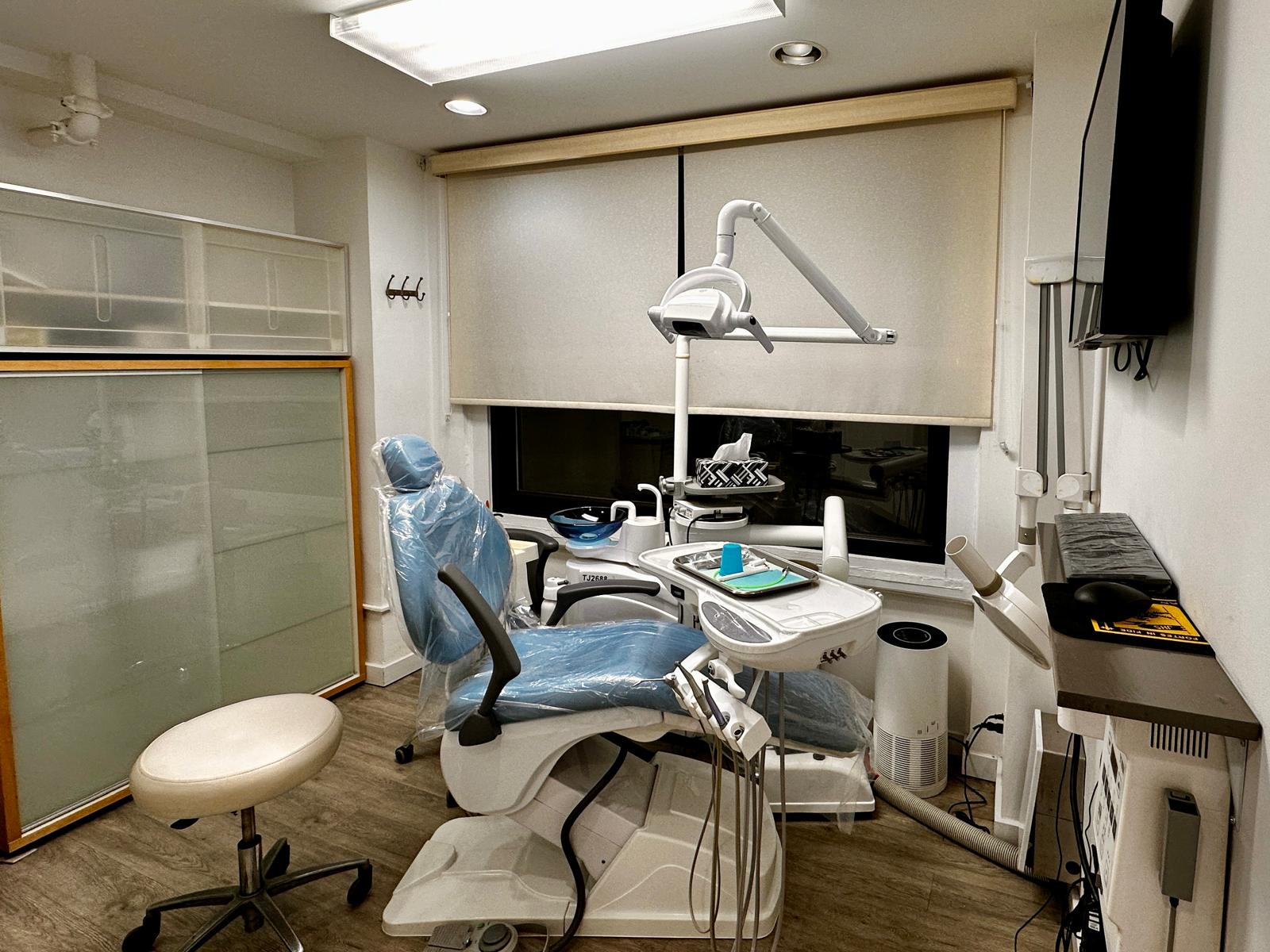 Dental Chair2